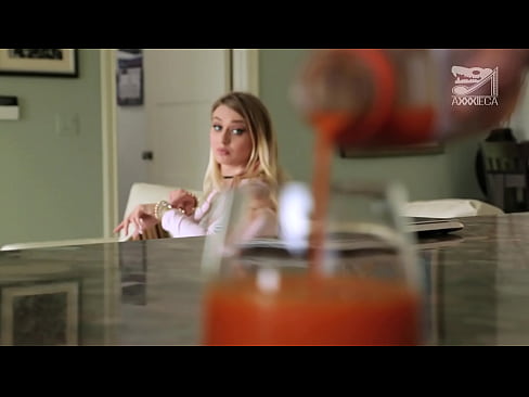 ❤️ Καυτό κορίτσι με μεγάλα βυζιά και σφιχτό μουνί παίρνει πούτσο από loser, αλλά πολύ σκληρά ☑ Γαμημένο βίντεο ️