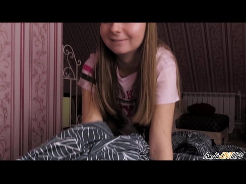 ❤️ Blonde Sucks her Best Friend Deeply και παίρνει σπέρμα στο στόμα της ☑ Γαμημένο βίντεο ️